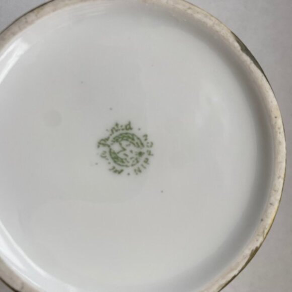 Vintage hand painted Nippon Lidded pot. Japan. Excellent condition. - Picture 9 of 11